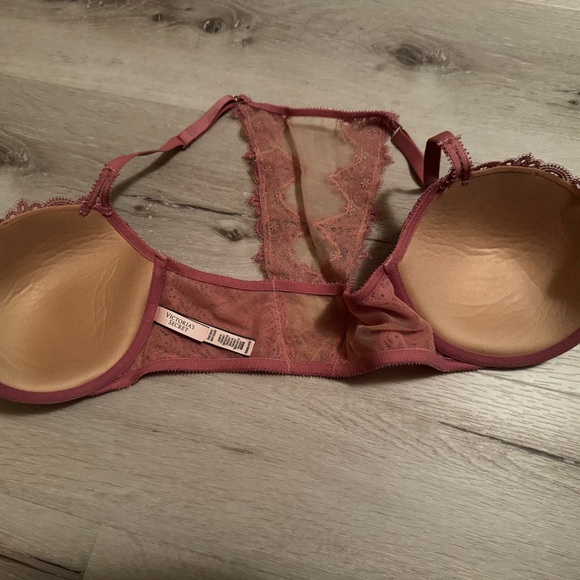 Victoria Secret Dream Angels 32DDD - Picture 2 of 4